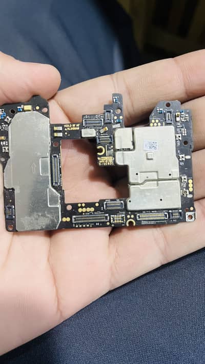 Huawei Mate 20 board