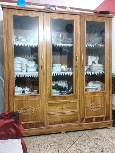 3 portion wood divider