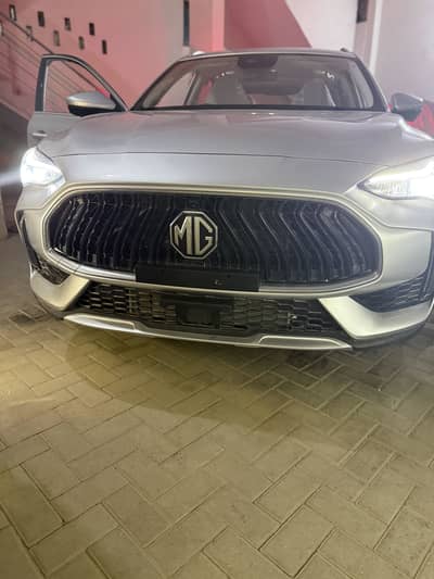MG HS PHEV  full option unregistered brand new Shoroom sai ghar aya ha