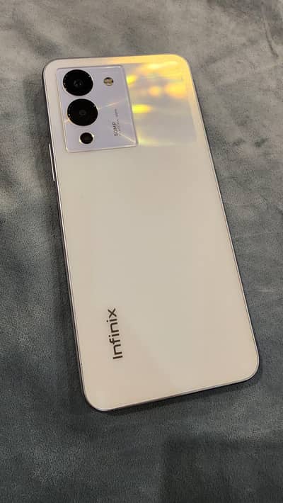 Infinix Note 12