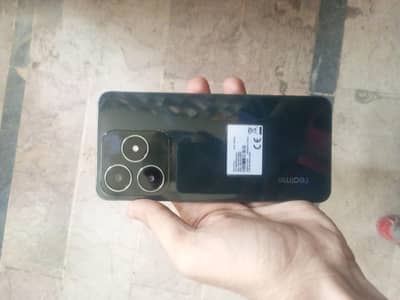 Realme C61    6-128