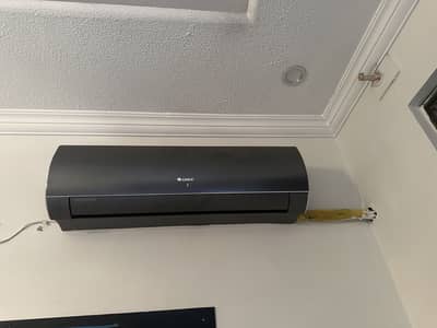 Gree AC 10/10 condition 2023 model