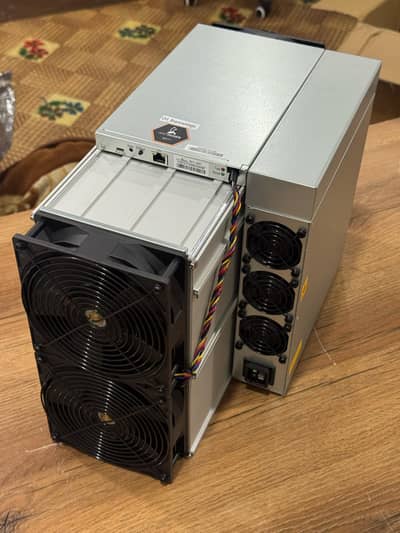Bitmain Antminer S21 Pro (235Th)