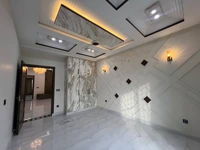 10 Marla brand new 2nd floor available for rent in Lda avenue 1 lahore