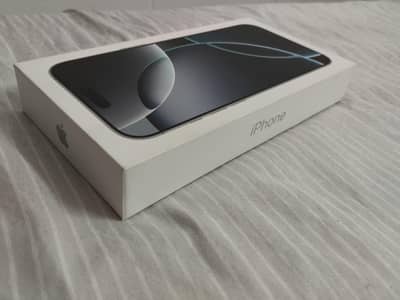 Iphone 16 pro max - 512 GB - Non PTA - White Titanium - Battery 100%