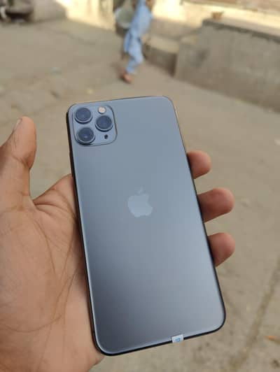 iphone 11 pro max /256gb / jv non active /10/10/ water pack /