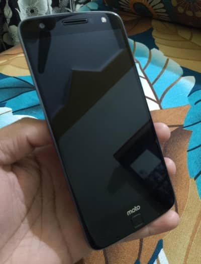 Motorola Moto Z2 Slim (4+4GB 64GB)Call 03047646757