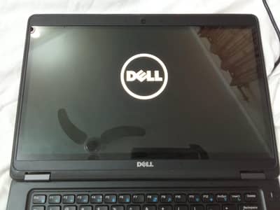 Dell latitude 5450 touch screen, 5th Gen, 8GB RAM 256gb SSD