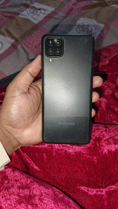 SAMSUNG GALAXY A12