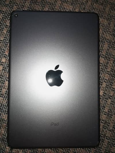 ipad mini 5th generation. . . urgent sale