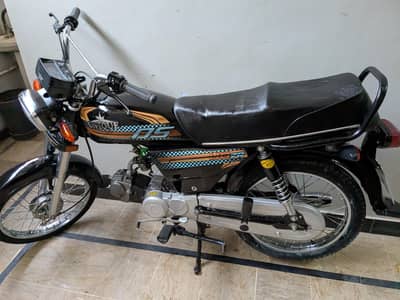 UNIQUE CD70 KARACHI NUMBER