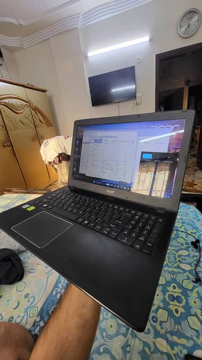 Acer i7 6th with 2GB Nvidia graphics card