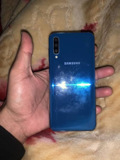 Samsung Galaxy a50 4 128 exchange possible