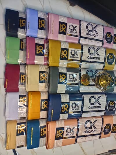 NEEED SALESMAN FOR MY FABRICS SHOP