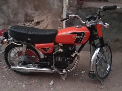 Honda 125 cc