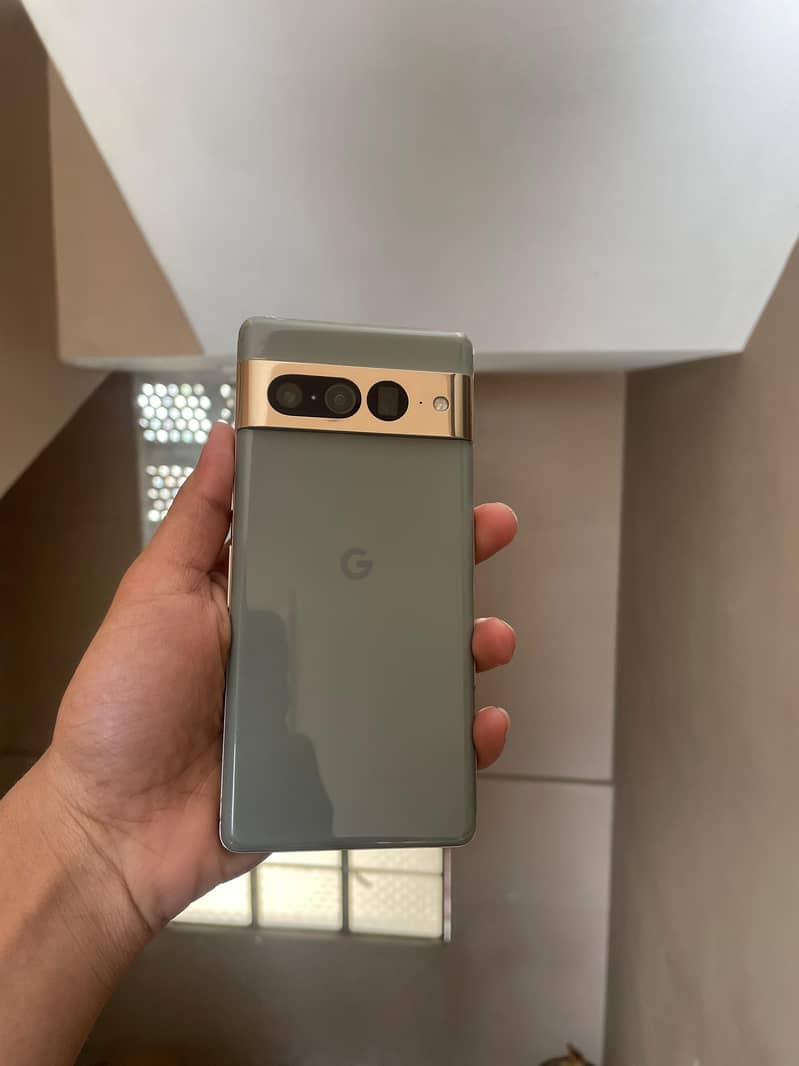 GOOGLE PIXEL 7 PRO 1