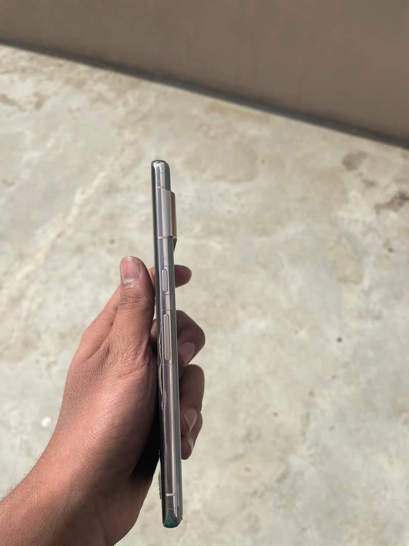 GOOGLE PIXEL 7 PRO 3