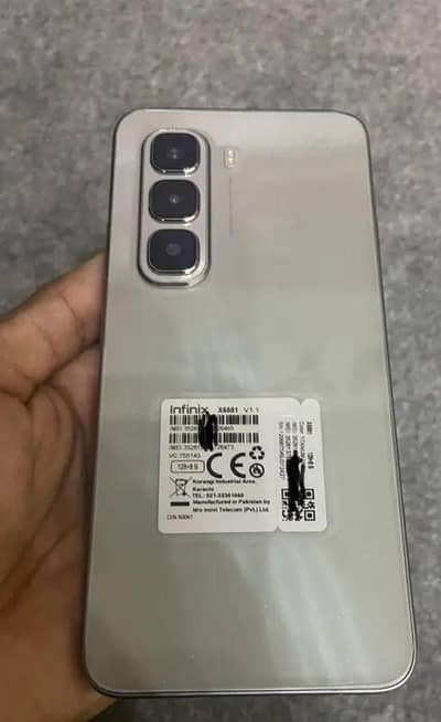 Infinix hot 50 8+8 128