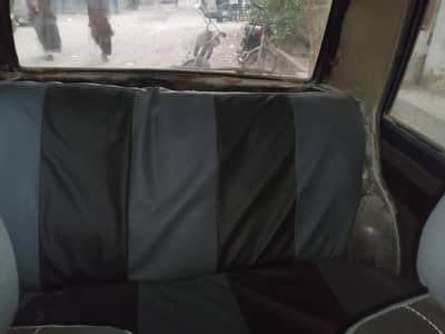 charade 1986 model ha koi kam nahi ha ok ha