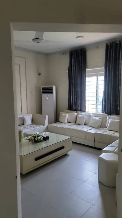 P10a Precinct 10a 3Bedrooms Villa available for Rent 03073151984