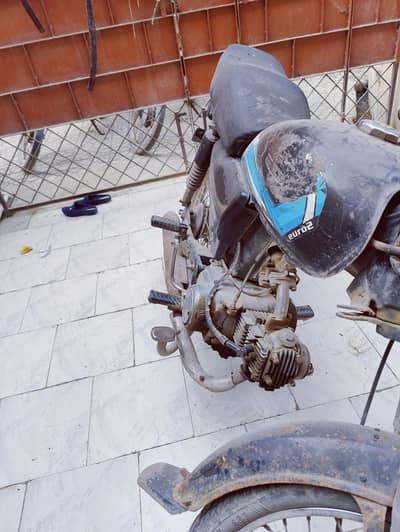 USED HERO BIKE ENGINE SE OK HAI BS THORA BOHOT KHARCHA HAI