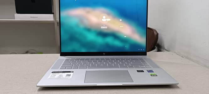 Hp Envy 16 ci9 13th Gen 16/1Tb RTX 4060 8Gb Touch 2k screen