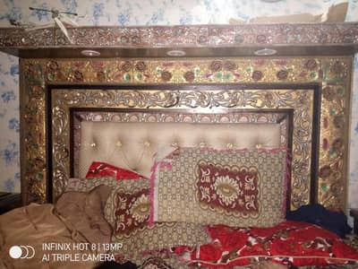 king size bed with Dressing table with double miror