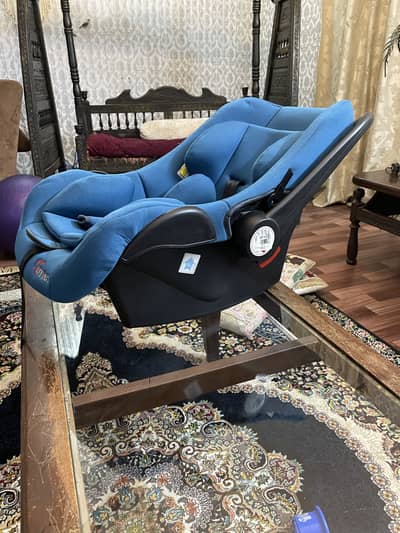 Baby Carry Cot/ Car seat