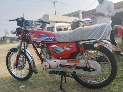 Honda 125 new condition dict Rawalpindi tasil Gujar Khan