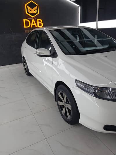 Honda city model 2019  b2b genuene islamabad register 03125106522