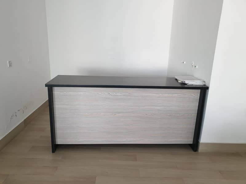 Executive Table coffee counter Sofas 1