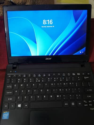 Window 11 pro 256hdd 5gb ram