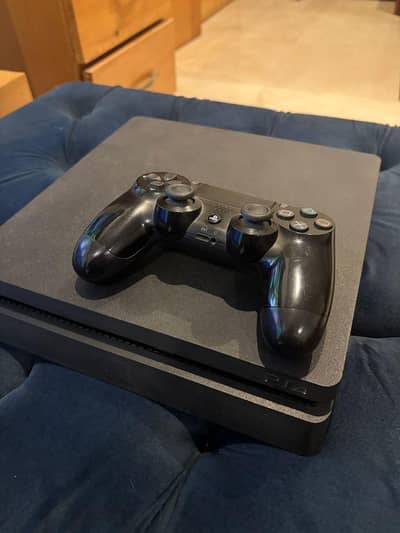 PS4 Slim 500GB with Uncharted 4