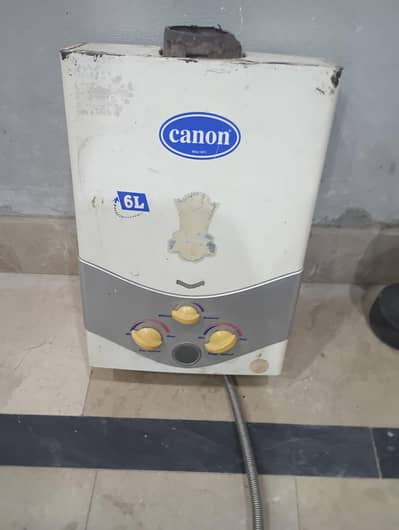canon 6 ltr instant geyser working