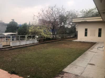 Ideal location for office/ multinational companies