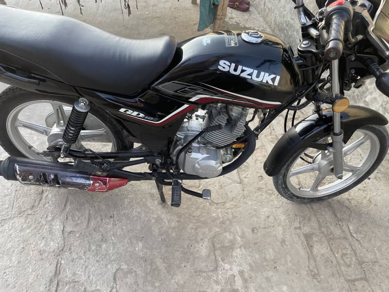 suzuki 4