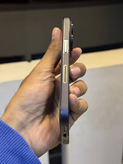 Iphone 15 pro JV 256