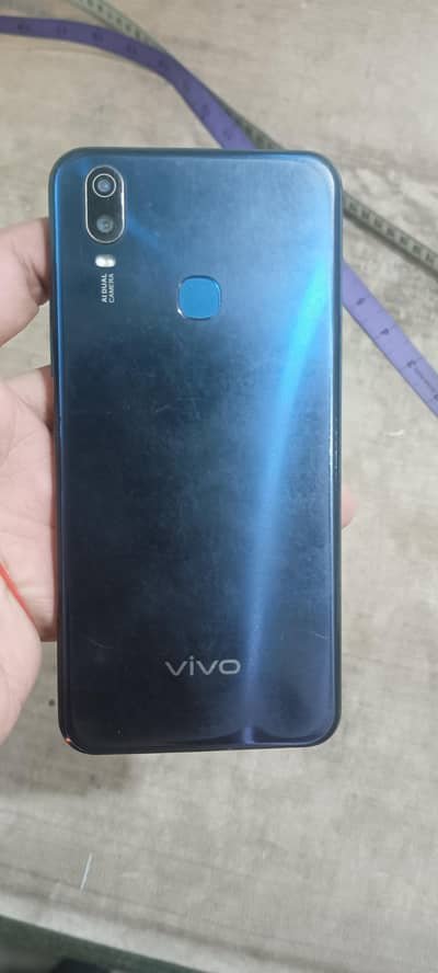 vivo 1906
