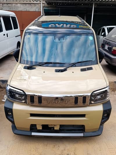 Daihatsu Taft G Dark Chrome Venture