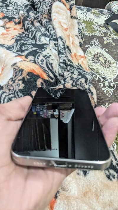 15 Pro Max 256gb jv Natural titanium