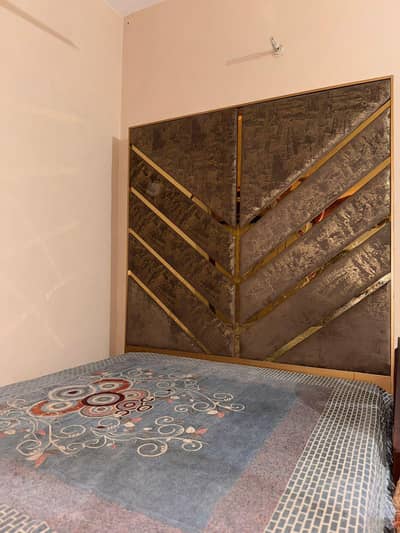 For sale king size bed two side table dressing with two coffee chair