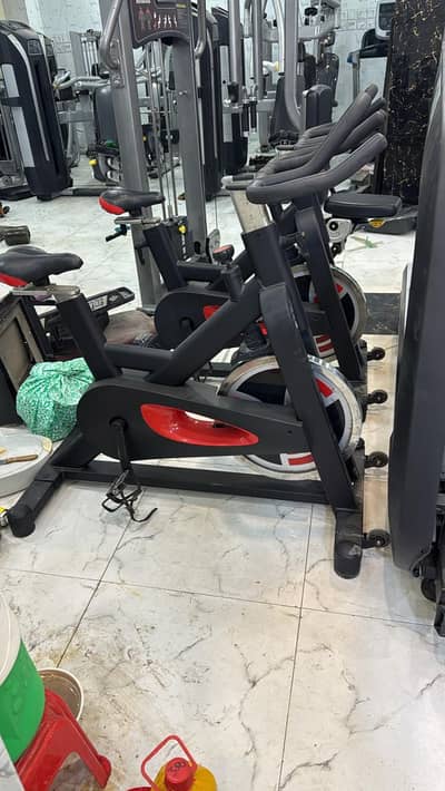 legs excersixe machine