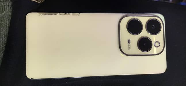 Infinix Hot 40 8+8 Gb 256Gb