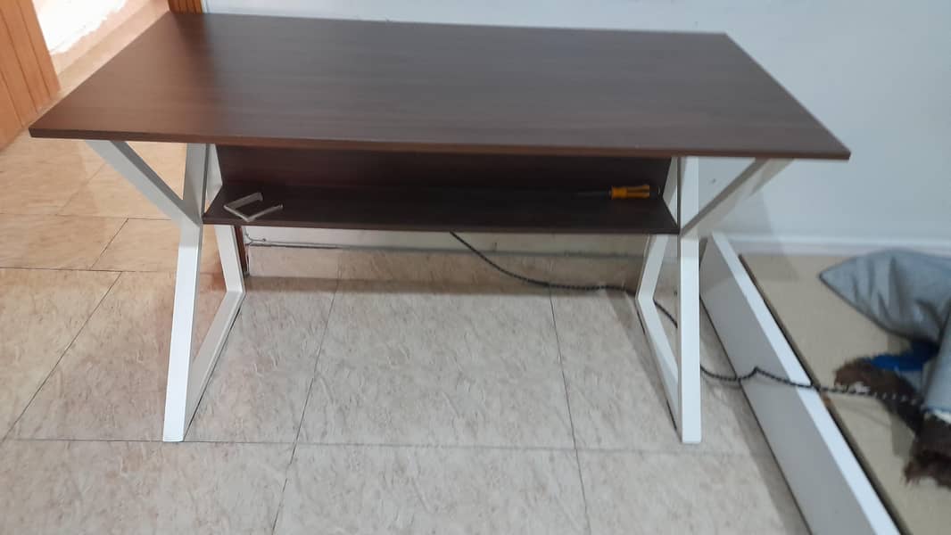 study table with chair 0