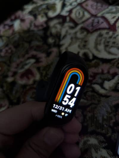 3 days used mi band 8 in excellent mint condition