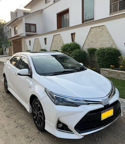 Toyota Corolla Altis 1.6 special edition model 2021 registration 2024