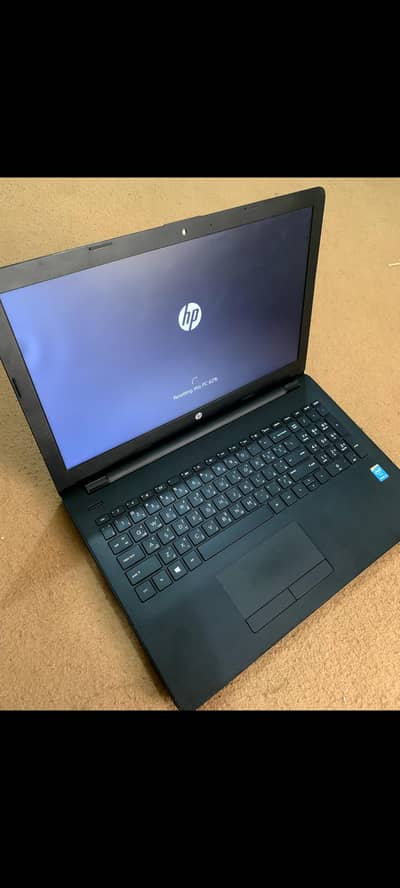HP core i3-5th Generation. 9/10 Condition. Win-10