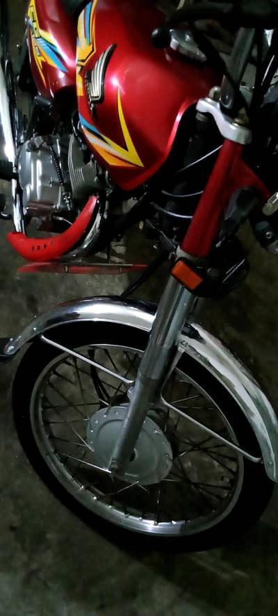 O322*6368*617*FULLY LUSH HONDA CG 125 MODEL 2015 ARJENT SEAL