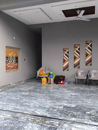 1 KANAL UPPER PORTION FOR RENT IN AVAILABLE NFC 1 COLLEGE ROAD LAHORE