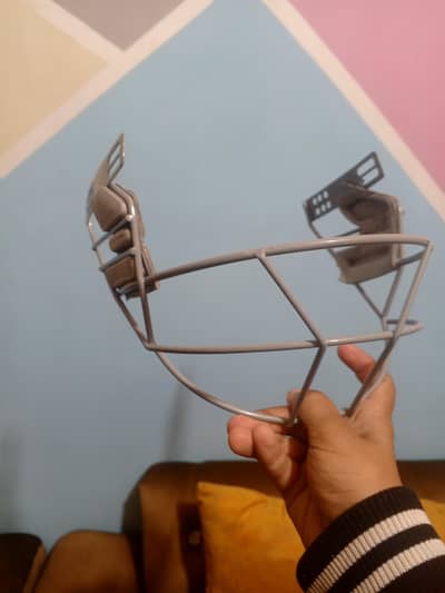 Masuri adjuststable halmet 10/10 03044081122